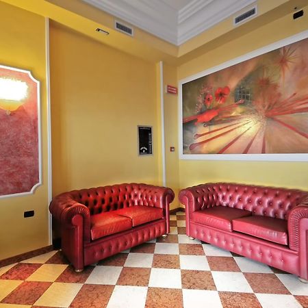 Hotel Tito Serrano' Melito Di Porto Salvo Exterior foto